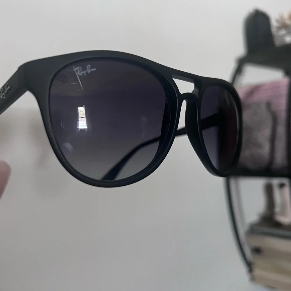Authentic Ray Bans - Picture 6 of 6